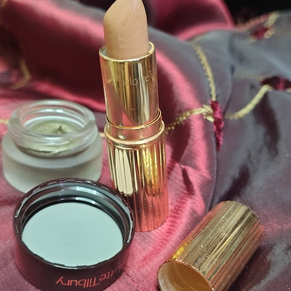 CHARLOTTE TILBURY EYE MESMERISE/LIPSTICK - Picture 2 of 4